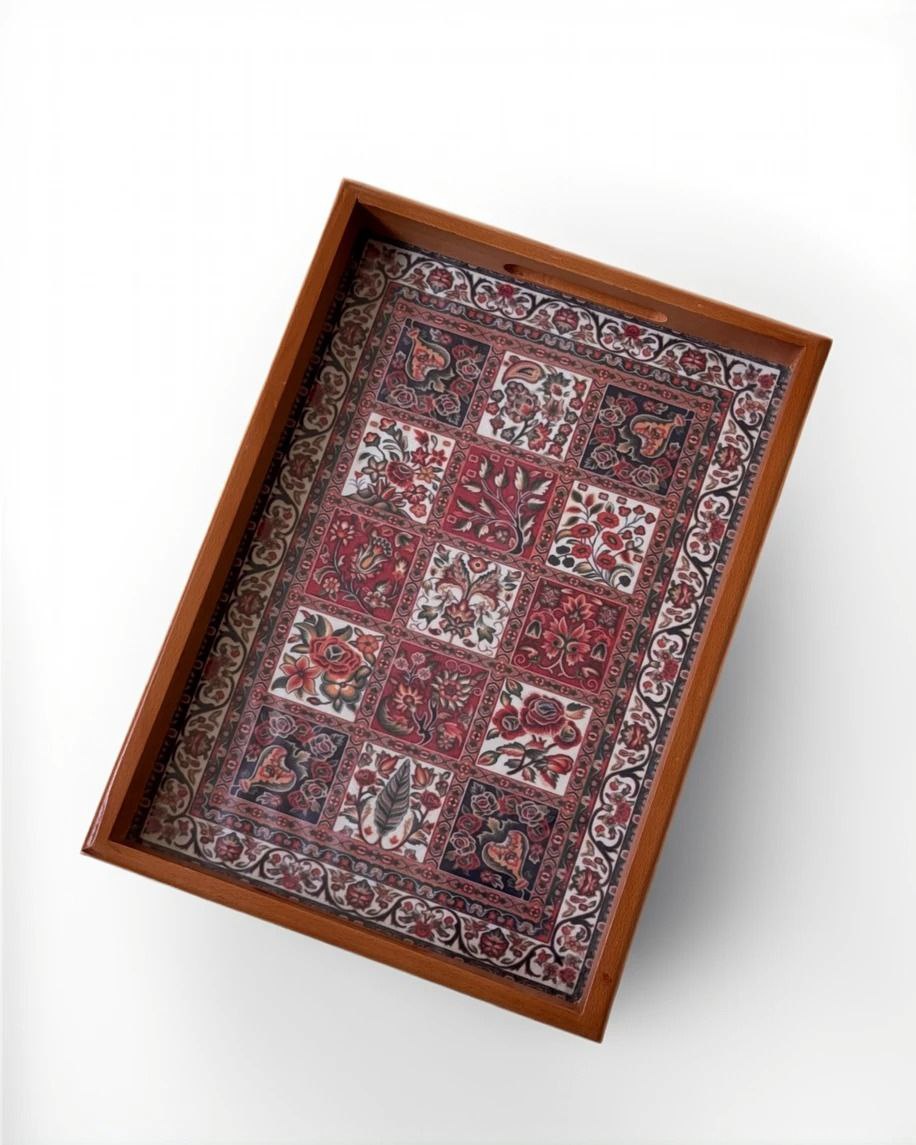 Wooden Serving Tray with Oriental Design. - صينية تقديم خشبية بتصميم شرقي