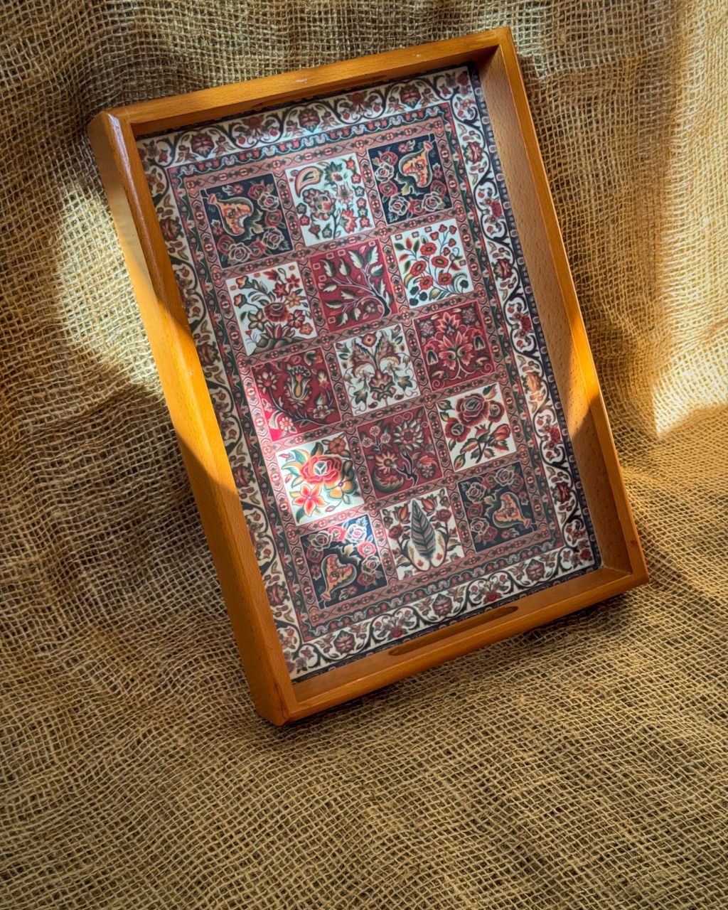 Wooden Serving Tray with Oriental Design. - صينية تقديم خشبية بتصميم شرقي